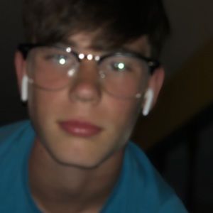 Meet your Posher, Hunter